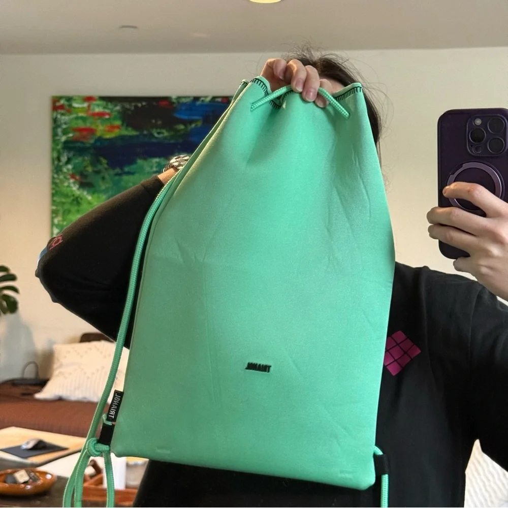 Triangl drawstring Backpack - Picture 3 of 14